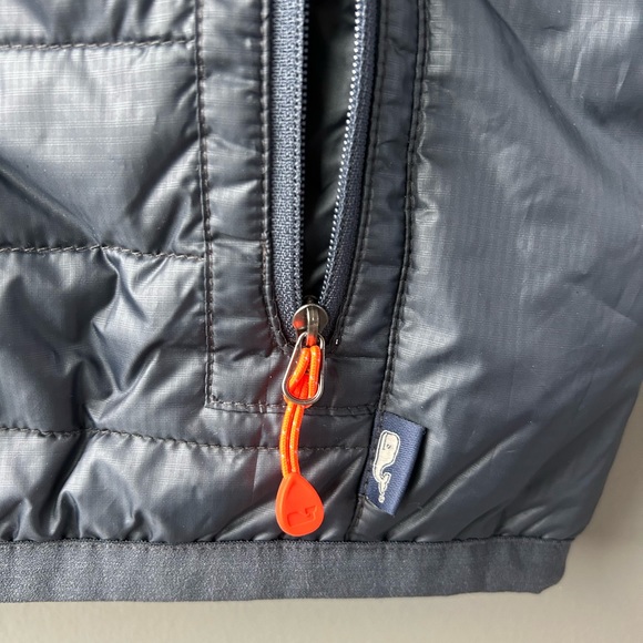 Men’s Navy Vineyard Vines Puffer Vest - Picture 2 of 5